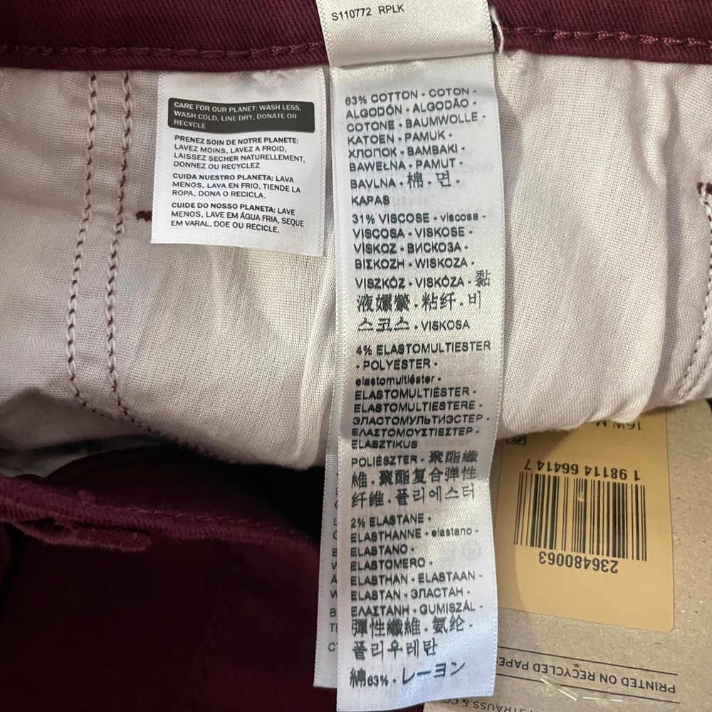 Levi's Women's 16W M Classic Straight Mid Rise Jeans Burgundy 236480063 NWT - Picture 12 of 13